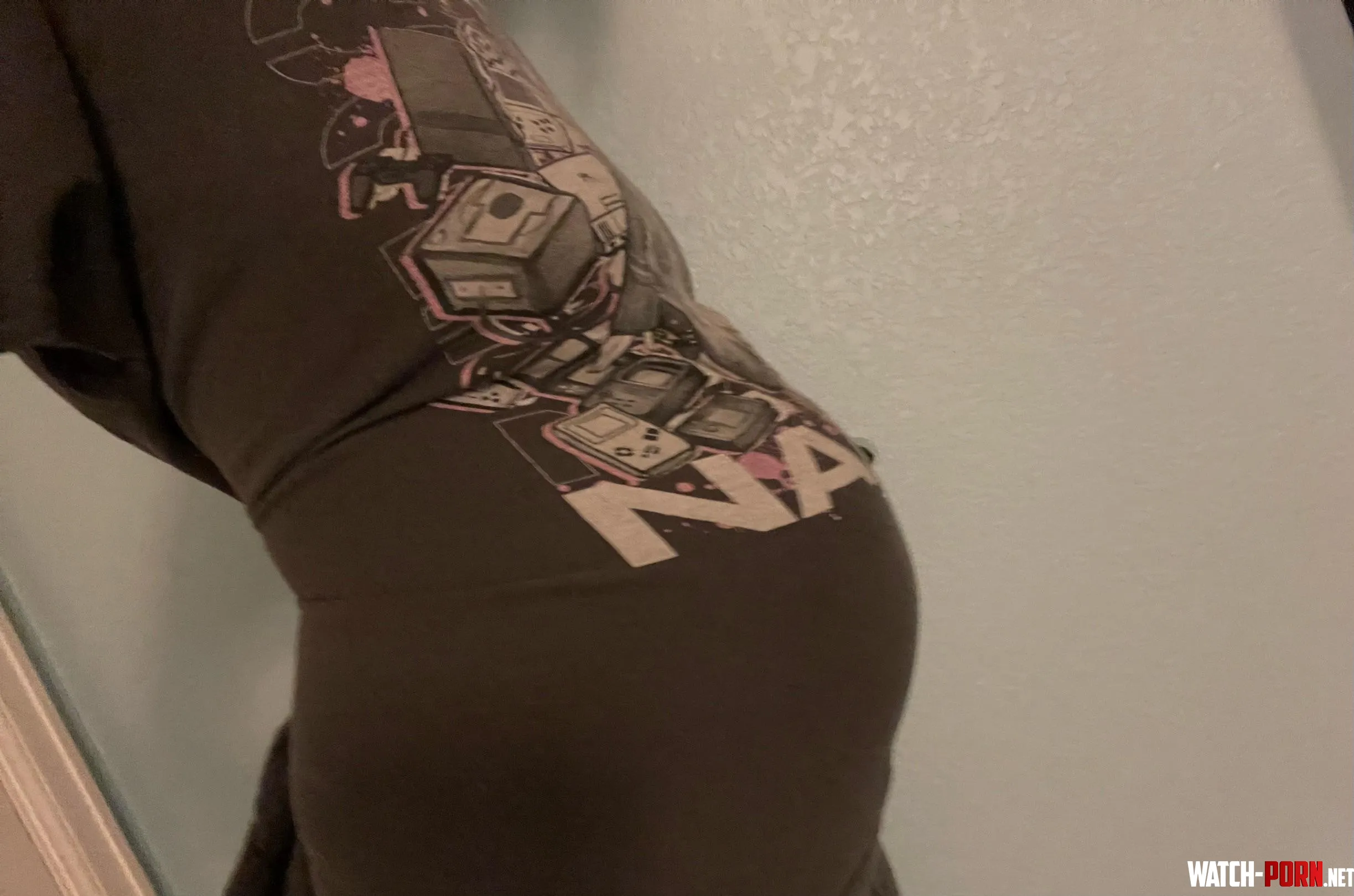 another angle of my 5 month bump by stuffmesillyy