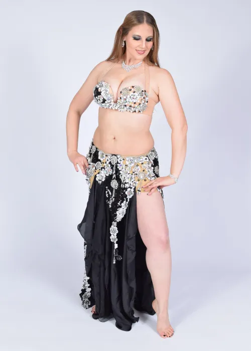 Thumbnail Belly Dancer Beauty: CaptivatedByBeauty's Stunning JustHotWomen Capture