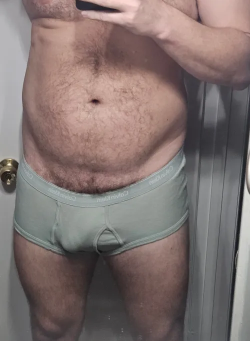 Thumbnail InterestingSir1337’s Friday Bulge Revelation