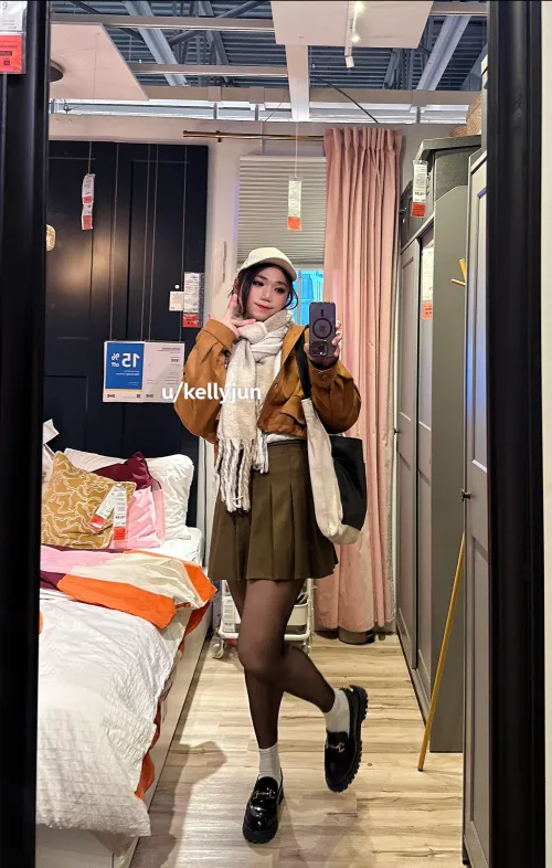 Thumbnail Ha Ikea Mirror Selfie by kellyzoo | femboy