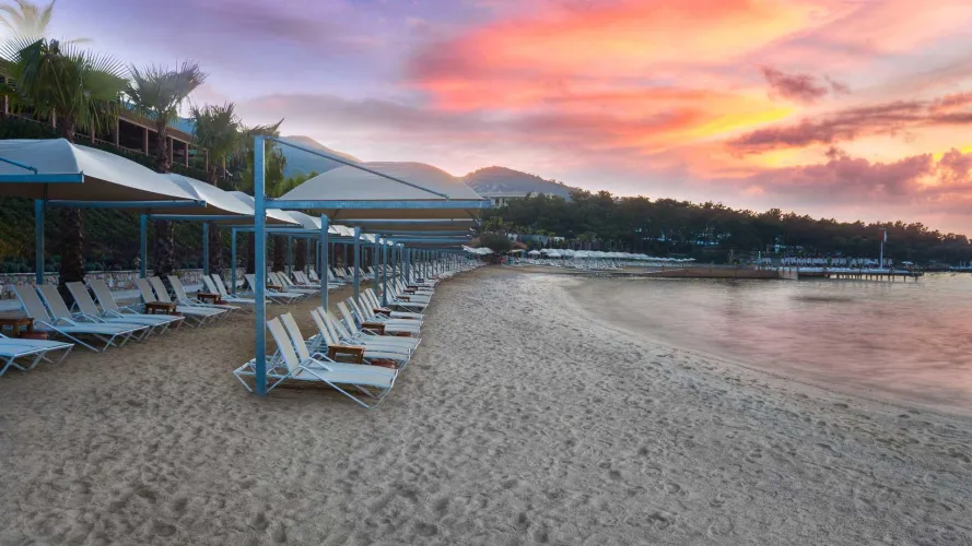 Thumbnail The Magic of Bodrum: rosymelanie's Sky Gazing