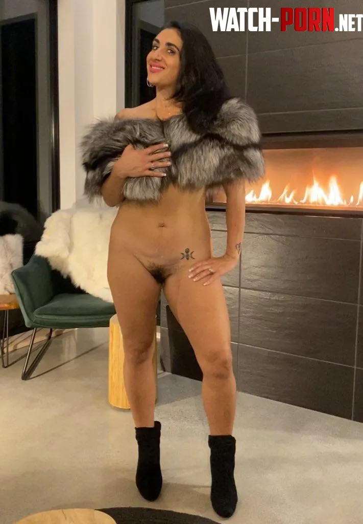 Fur with Fur Full Frontal Friday by FullBushHotwife