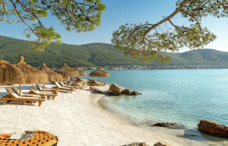 Thumbnail Seaside Serenity: Aegean Sea Resort in Turkey