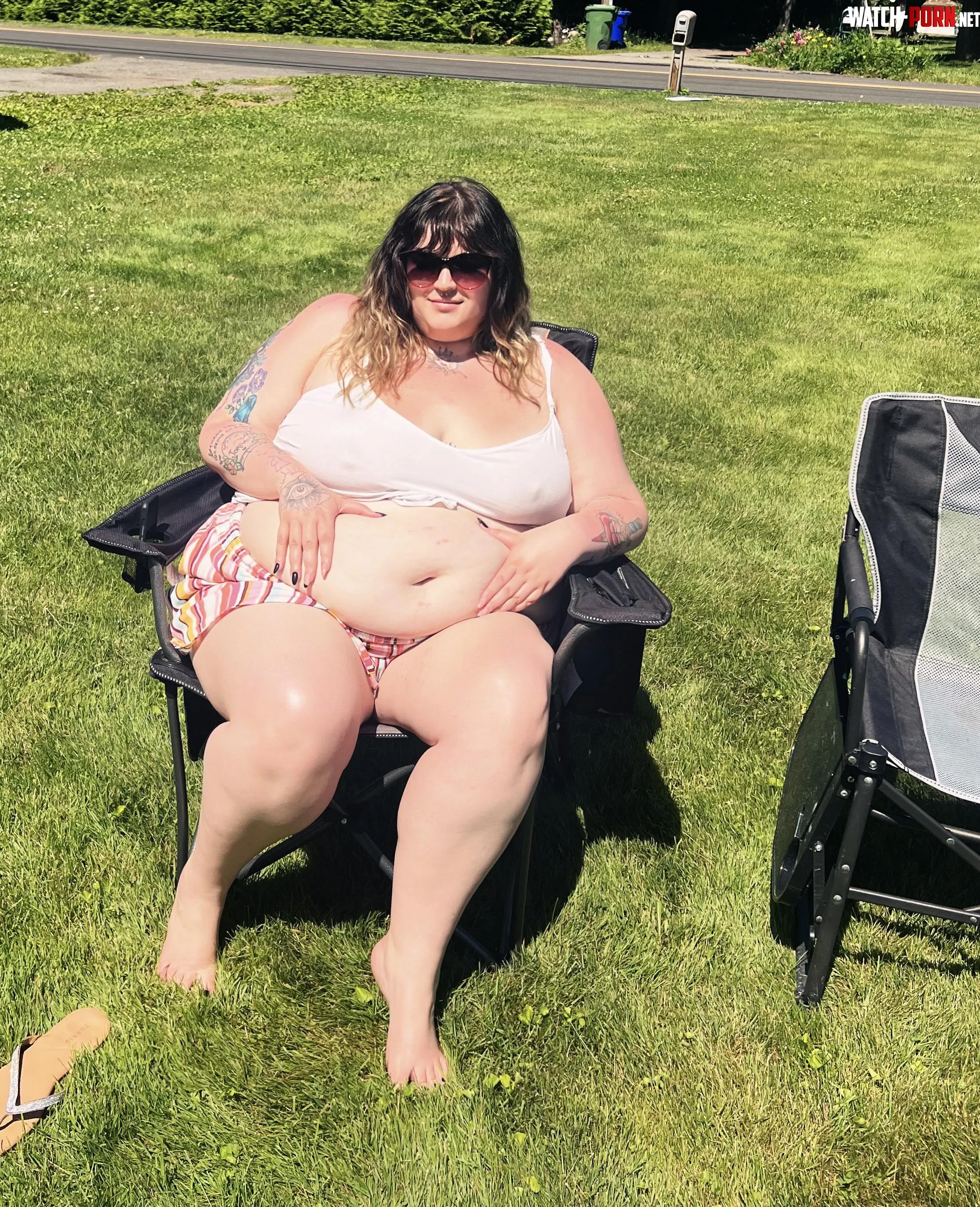 Anyone in CT Love tanning my belly in the New England sun   by FullOfFlowersBBW