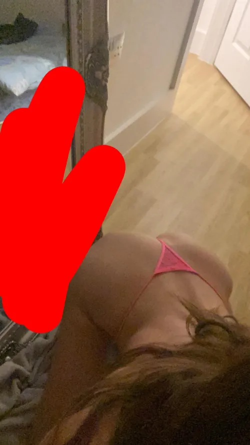 Thumbnail Mia_hxghes Teases with Thong Elegance | A Must-See Moment