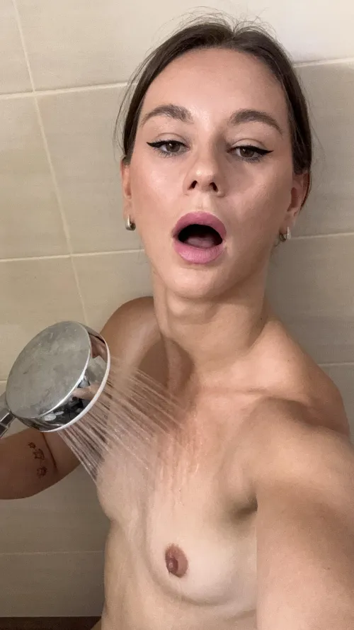 Thumbnail Fun Shower Moments Unveiled by moonGloow - GirlsShowering Insights