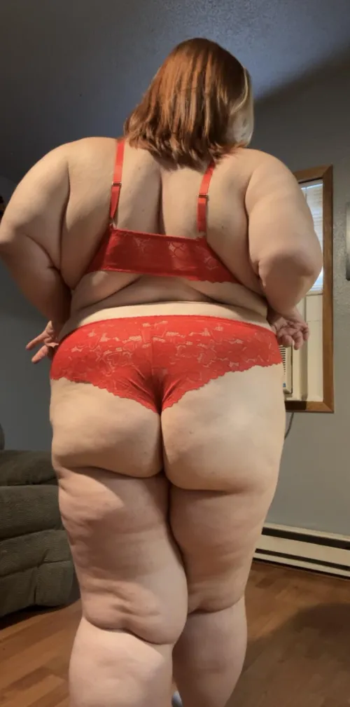 Thumbnail princessKiaraaa's Journey in the ssbbw Realm | ssbbw