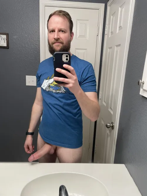 Thumbnail Sunday Mirror Selfie Delight - Check Out This Massive Cock