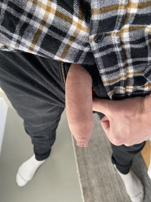 Thumbnail A Candid Perspective: Standing Next to You with Foreskin