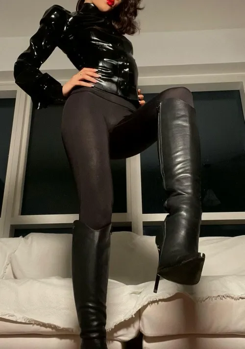 Thumbnail charmingbaddie: Weekend Ready in the Perfect Outfit in LadiesInLeather