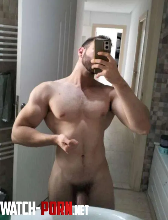 24m muscular top looking for smooth younger bottom skinny hmu xandrmesh7 on snp or xandrmesh777 on kik  by karaboss21