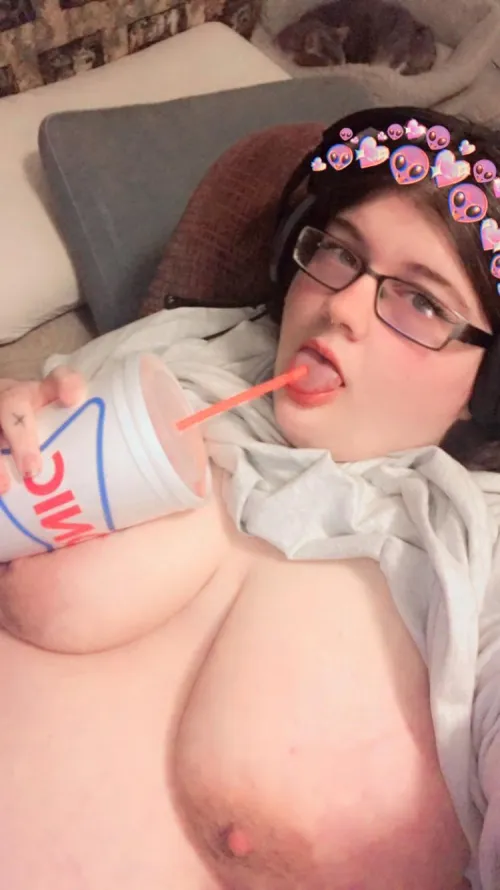 Thumbnail xkittykatty Serves Up 'A Big Cup for a Big Girl' - Dive In Now