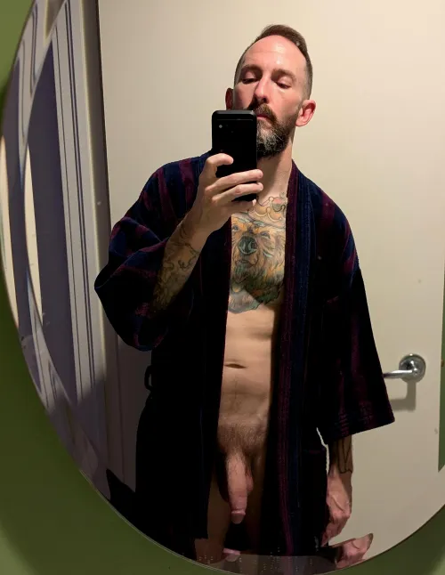 Thumbnail Teddy-Baer's Bath Time Confession: Wearing a Bath Robe in hotguyswithtattoos