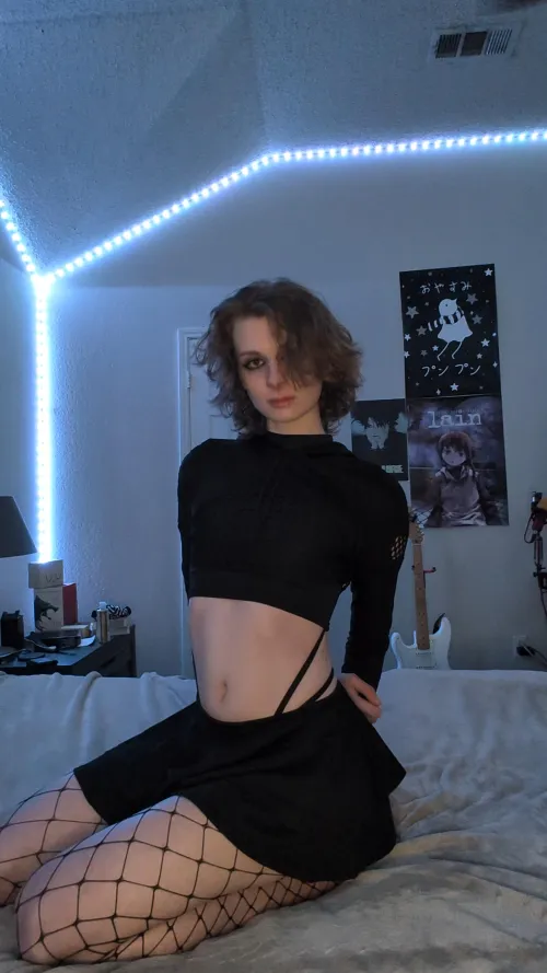 Thumbnail ElysianFemboy's Exploration of Full Goth Mode