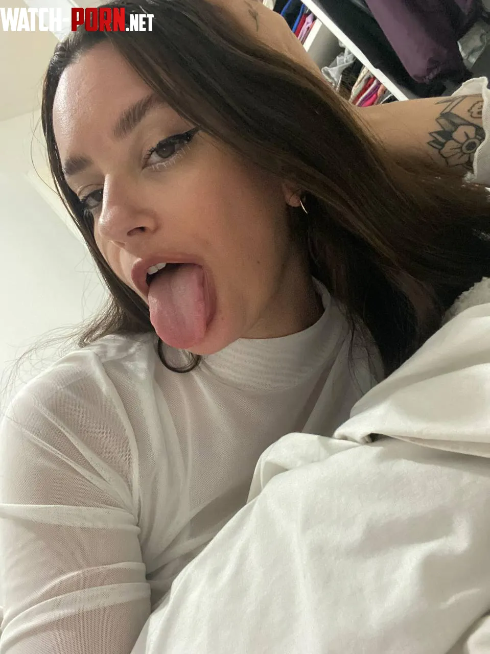 baby cum on this tongue  by w_queen