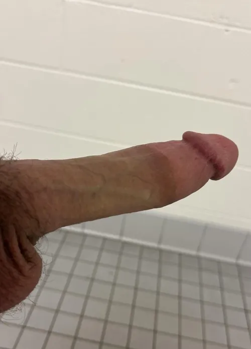 Thumbnail Bigboy-8475 Discovered Being 'Very Bored' in the ThickDick Category