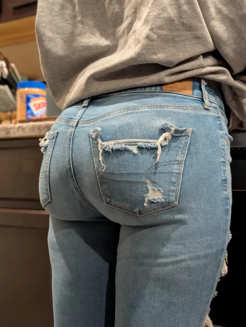 Thumbnail Thiccer than Peanut Butter: Proper_Touch2058's Allure in 'SexyGirlsInJeans'