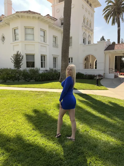 Thumbnail Hclassbarbie: A 19F Stuns in a Tight Dress Revelation