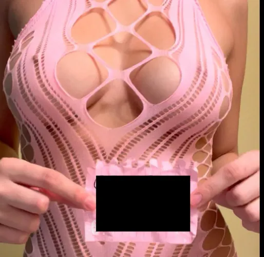 Thumbnail Solve the Mystery: Who Is She? dklord01 Seeks Answers