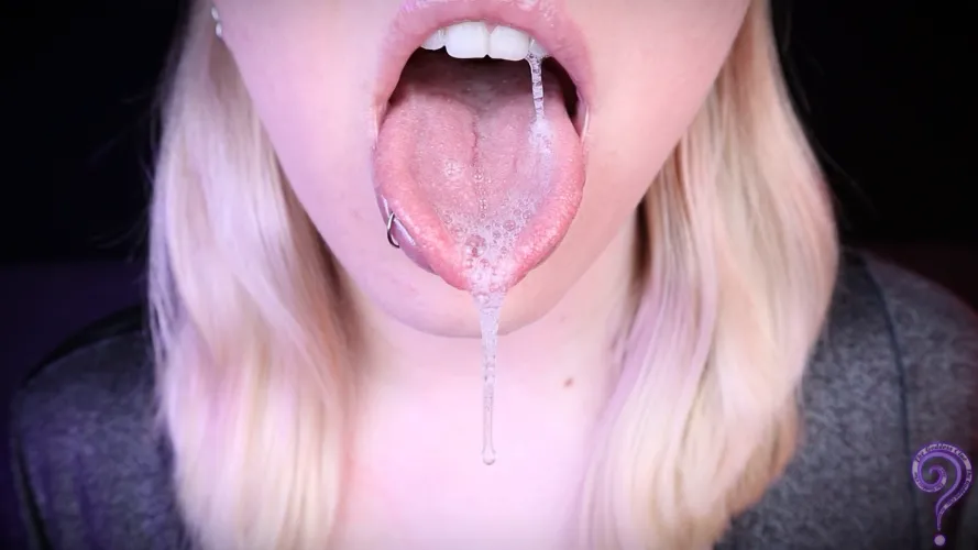 Thumbnail Shimmery and Bubbly Delights: Explore Spit Fetish with thegoddessclue