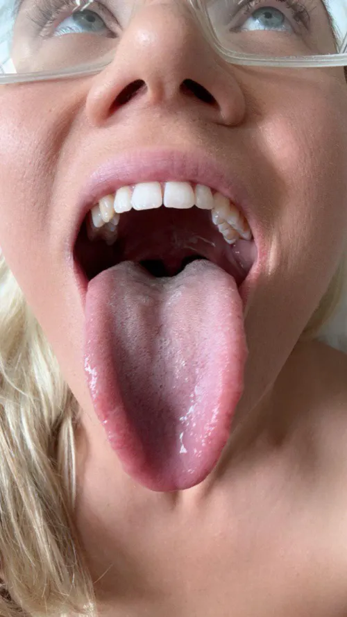 Thumbnail Jennyahegaoblonde's Craving: A Need to Lick Something in RealAhegao