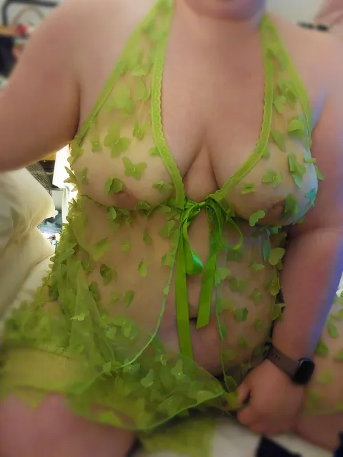 Thumbnail BBW BBWSofiaShaw: Sensations of Boobies and Butterflies