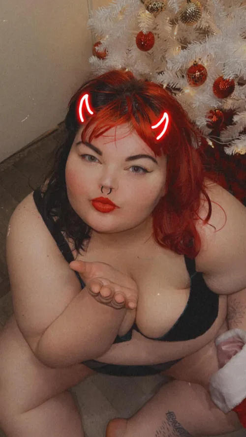 Thumbnail Dm Me: Simp and Follow Orders on Gonewildbbw