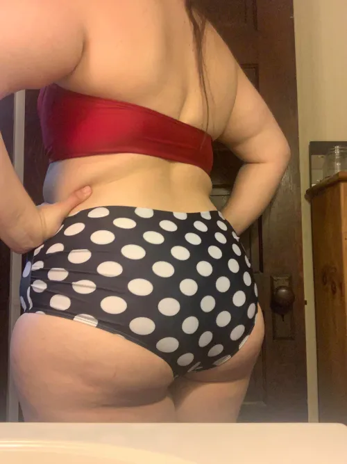 Thumbnail GF's Big Plump Ass Unveiled by pawg-lookout | WifeWantstoPlay