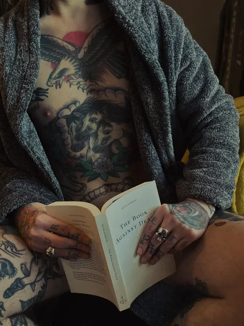 Thumbnail Bedtime Story Time: HotGuysWithTattoos Delight | hogibearr