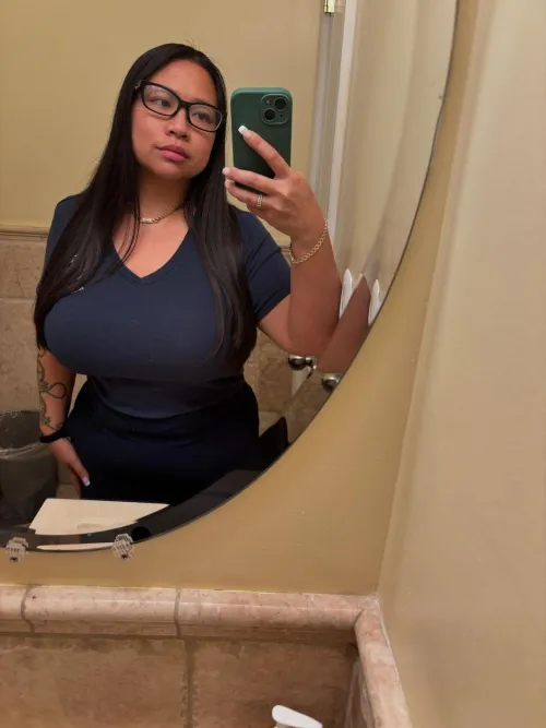 Thumbnail Desecr8or Captures an Asian Mirror Selfie - 2busty2hide Glamour