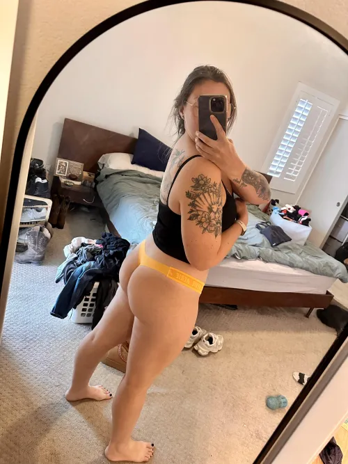 Thumbnail Brighten Your Day with Loud_Peach_6536's Yellow Thong!