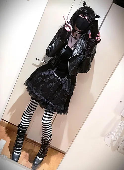 Thumbnail ShadowPrincessN7's Casual Goth Gal Look Revealed | femboy