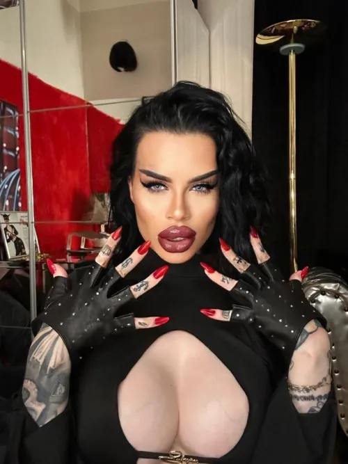 Thumbnail NailFetish Thrills: Parting Thoughts from MFetischBarbie