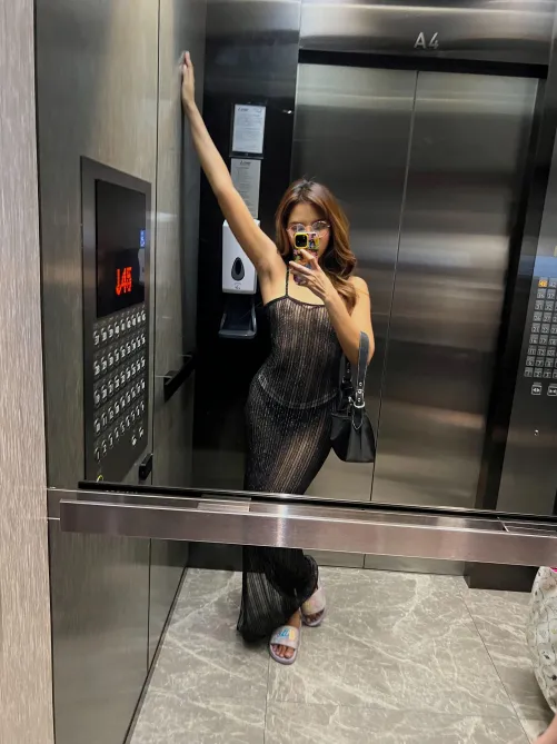 Thumbnail Braless Elevator Surprise: A Mirror Selfie Story by Ruby-Whistle