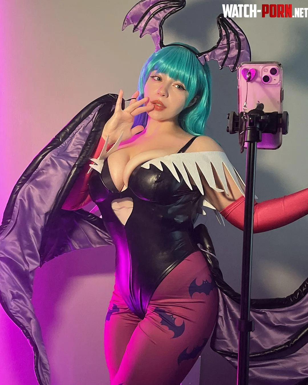 My Morrigan Aensland Cosplay from Darkstalkers notsugashi by not_sugashi