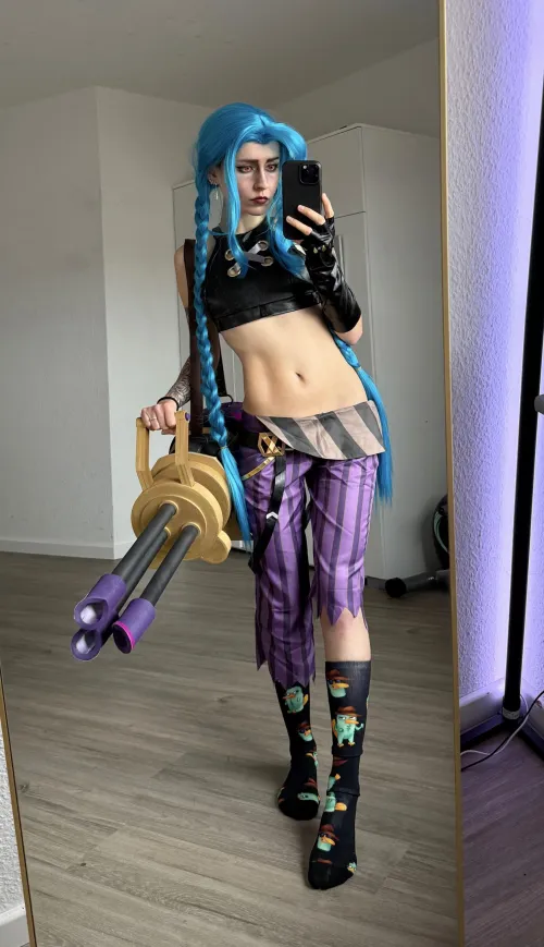 Thumbnail Jinx Cosplay by svperdone: A Stunning Transformation by svperdone