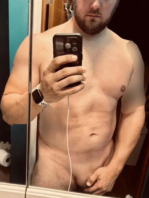 Thumbnail Working on the Dad Bod: 32-Year-Old at 63 255lbs