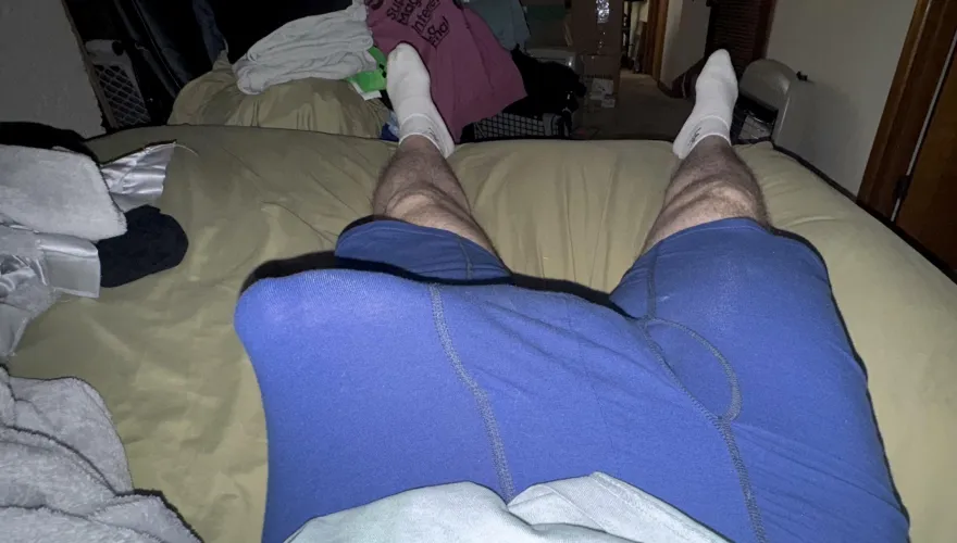 Thumbnail Bulges Tightness: Briefs Appreciation Shoutout