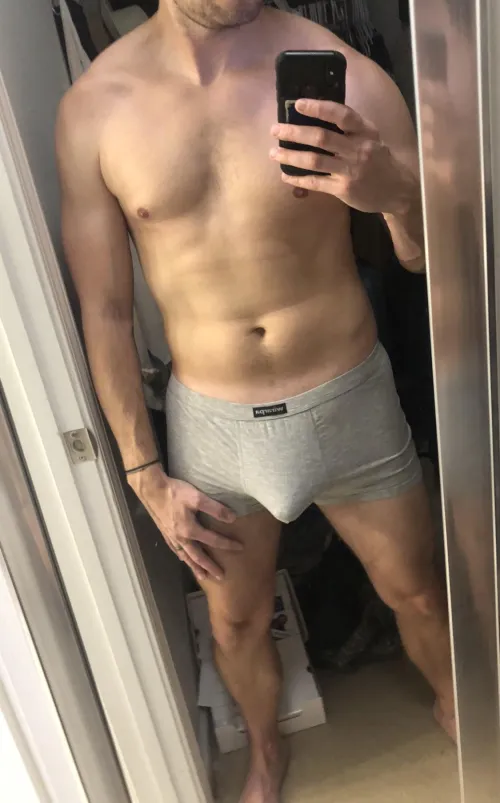 Thumbnail Modeling Boxers for My Wife: King6VI6's Bulges Experience