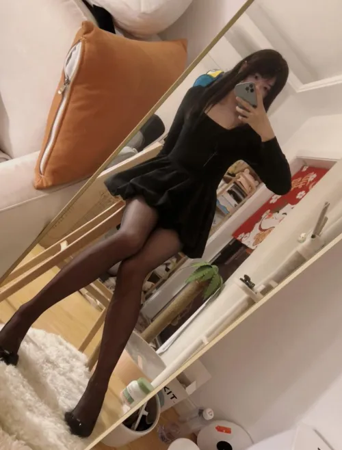 Thumbnail Korean Beauty Exploration in Femboy World | Queen_Yura