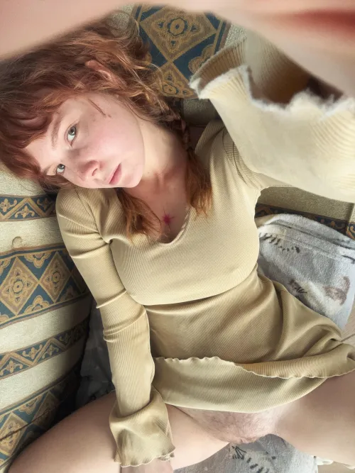 Thumbnail Radiant_Casey Invites You to Shed Inhibitions for a Passionate Encounter