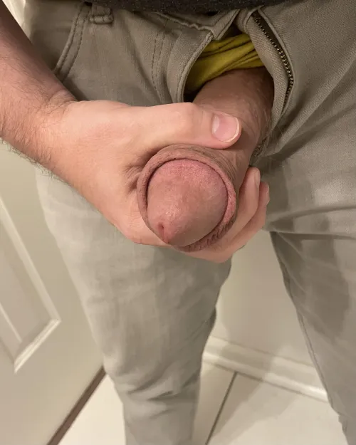 Thumbnail Starting Your Day Right: Give A Kiss with Dadbod84 [40+]