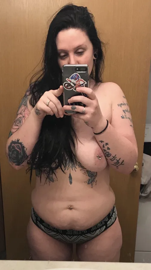 Thumbnail TGIF! Join Busty Fun | bustybitch14 | chubby