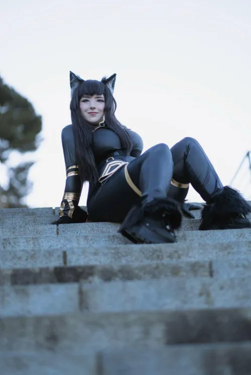 Thumbnail Dive into Delta Cosplay: Kuroitsune's Stunning Representation