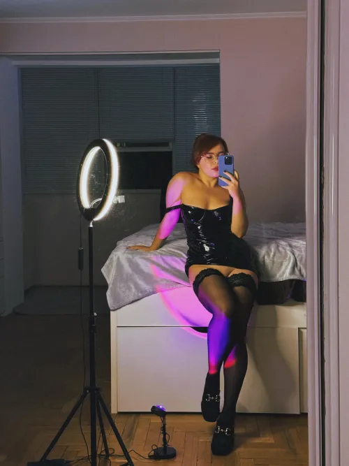 Thumbnail Kalaturanastasi_1111: Embrace the Lady Boss in ShinyPorn