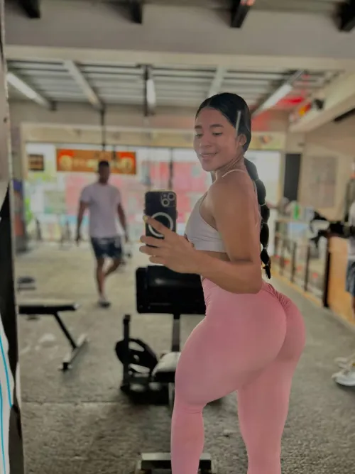 Thumbnail Workout in Style: Witness the YogaPants Magic with maggiemarina