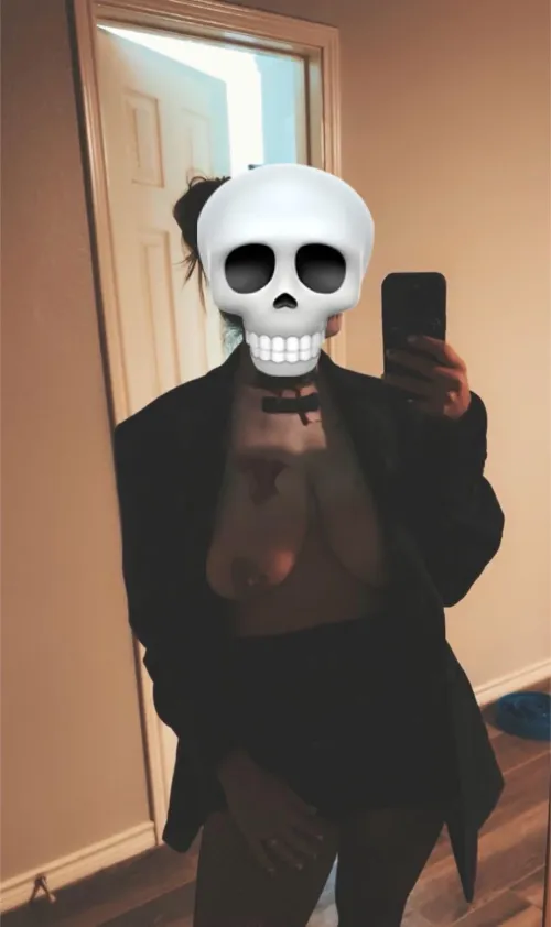 Thumbnail Late Halloween Post by seeme31 in nsfwoutfits Category