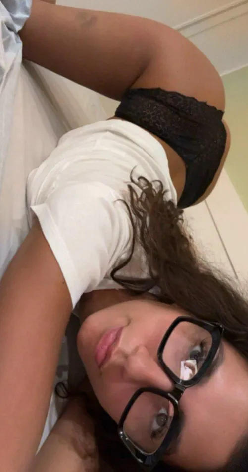 Thumbnail Proudly Exhibiting a Cute and Small Butt with Mariax_naou