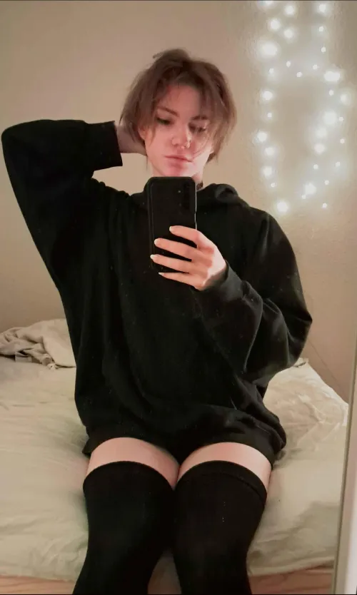 Thumbnail Greetings! A Warm Welcome from FaintsFB's femboy Journey