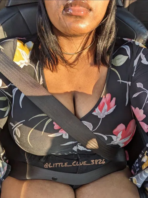 Thumbnail Stylish Wife in Crop Top Adventures | Little_Clue_3826